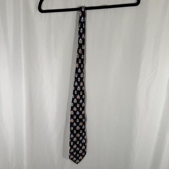 Mickey Inc Tie Men's 60" Mickey Mouse Face Print 100% Silk 4" Wide - Picture 4 of 5